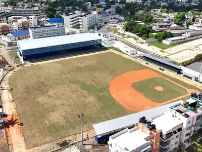 Inauguran complejo educativo y deportivo en Manoguayabo con inversión millonaria