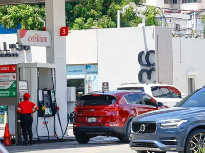 Gobierno mantiene precios de combustibles para la semana del 3 al 9