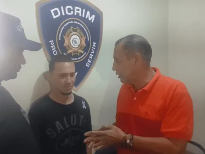 Joven se entrega a las autoridades tras intento de atraco en Moca