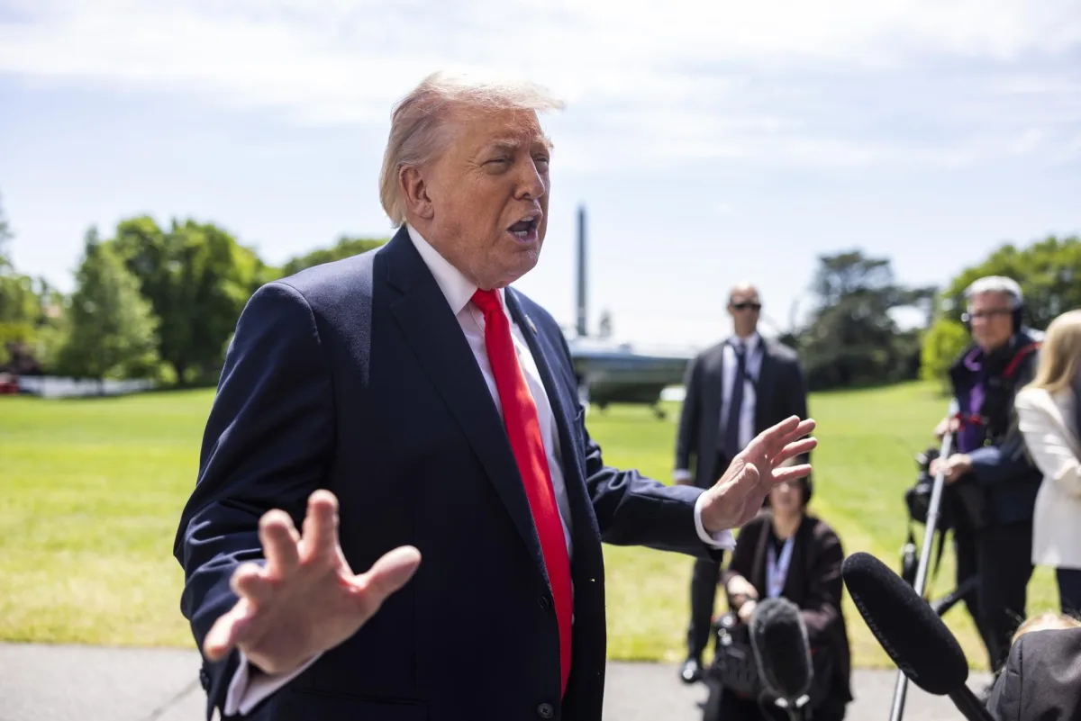 BBC solicita intervención judicial para interrogar a Donald Trump