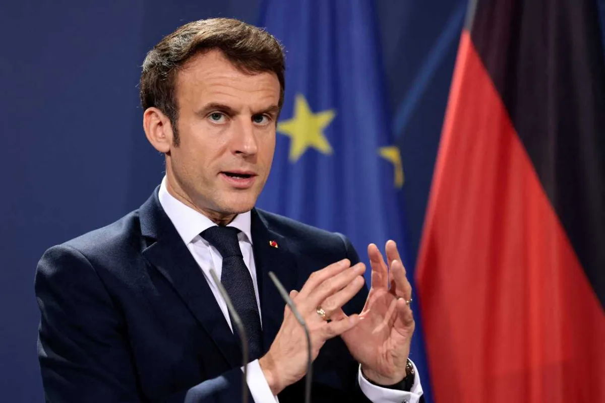 Macron reconoce fallas de inteligencia ante protestas sociales en Francia
