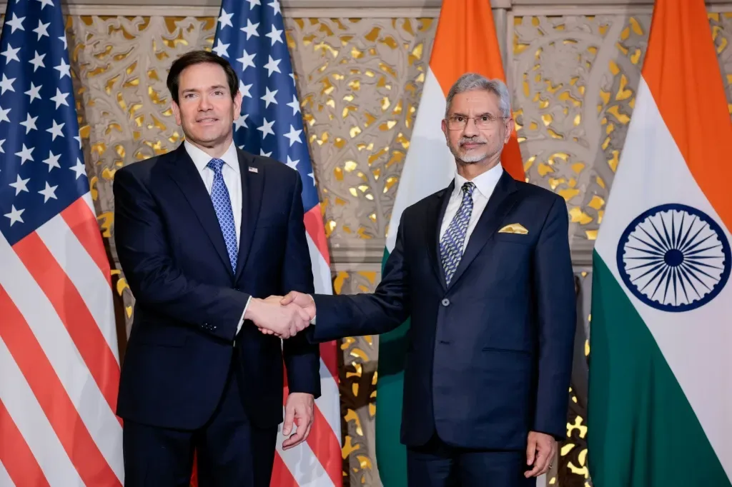 Marco Rubio elogia esfuerzos de India por diversificar su matriz energética