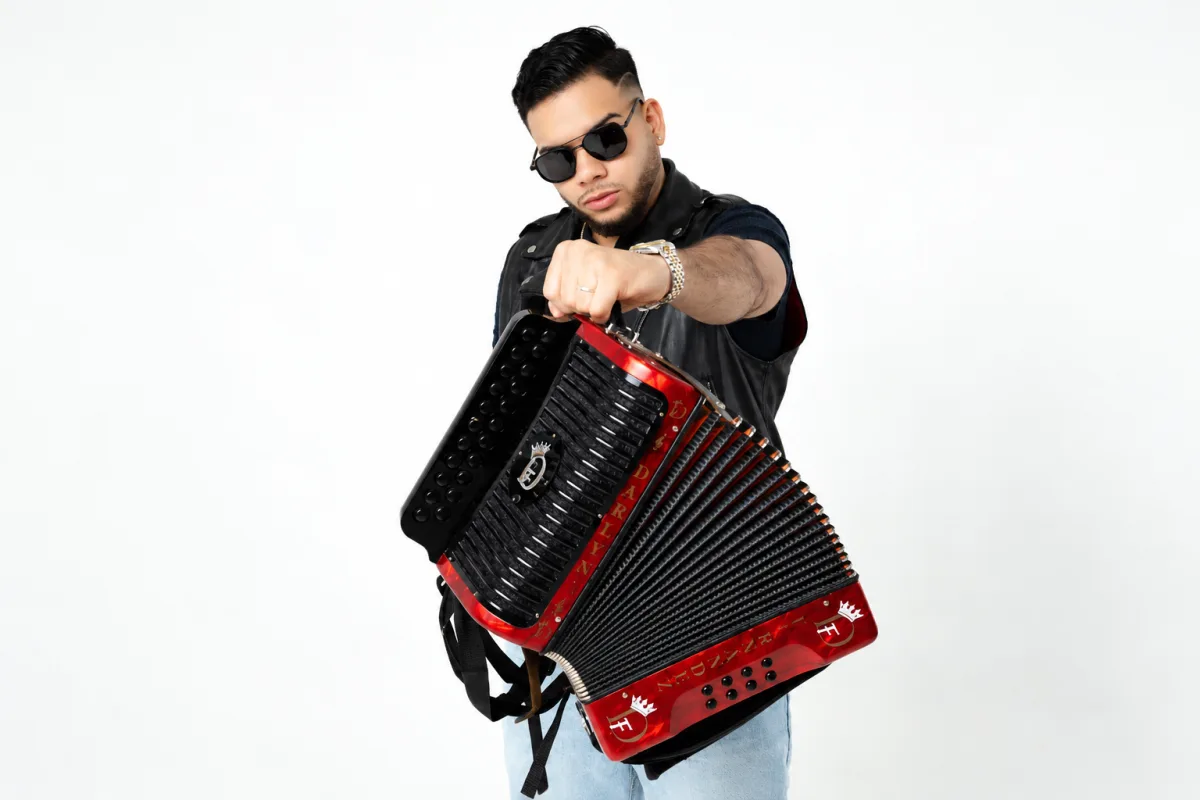 Fallece el músico Darlyn Fernández de la agrupación típica Nexo Muzic