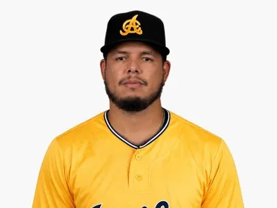 Águilas Cibaeñas refuerzan su bullpen con el lanzador panameño Sadrac Franco