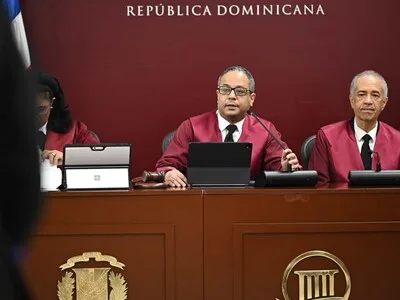 Fiscal de Duarte comparece ante el Tribunal Constitucional por caso de amparo