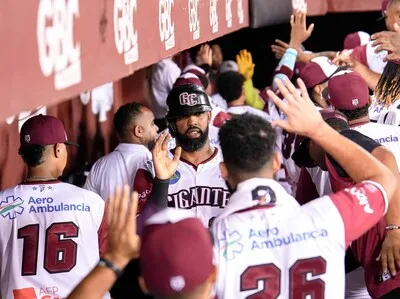 Gigantes del Cibao detienen racha negativa ante los Tigres del Licey