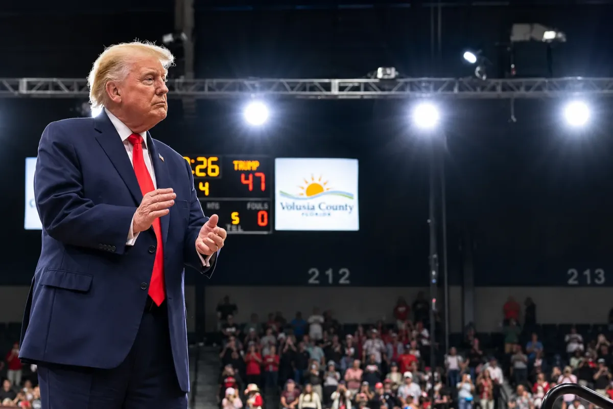 Juez federal desestima demanda de Donald Trump contra The Wall Street Journal